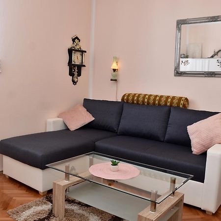 זאדאר Apartment Eva מראה חיצוני תמונה